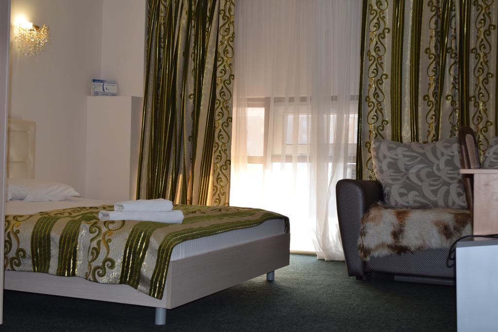 Bayterek Hotel Αστάνα Δωμάτιο φωτογραφία
