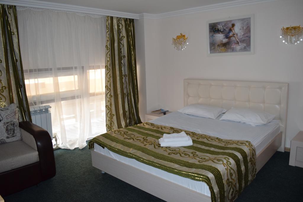 Bayterek Hotel Αστάνα Δωμάτιο φωτογραφία